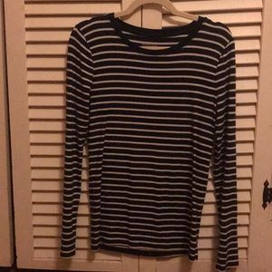Navy blue/white striped long sleeve